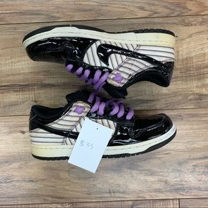 Nike SB Dunk Low “Avengers PL” (2006)